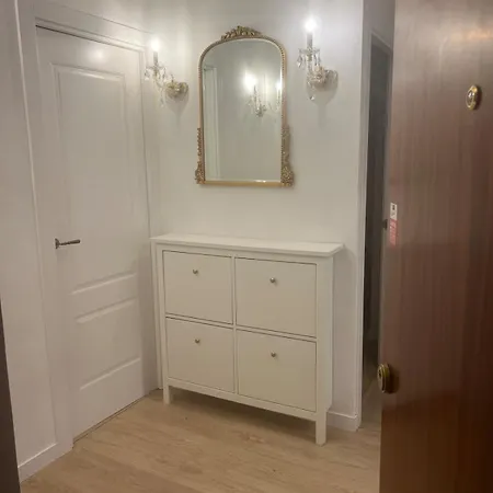 Sandra 200 Meters Apartman